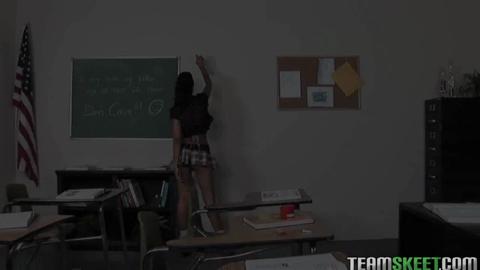 12142